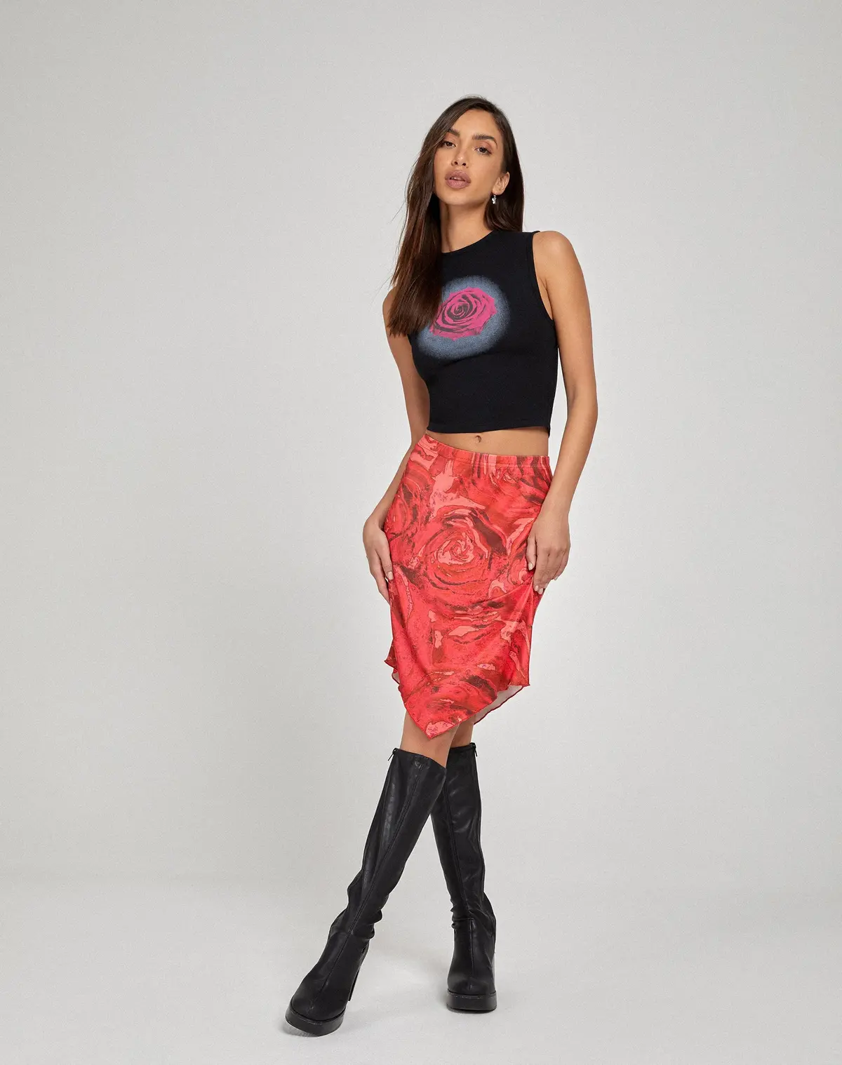 Lonaka Bodycon Skirt In Rose Petal Red 5
