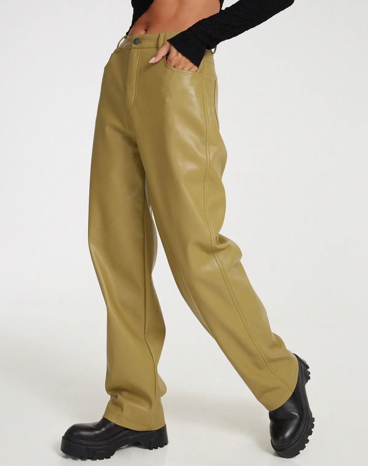 Parallel Trouser In Pu Leaf Green 2