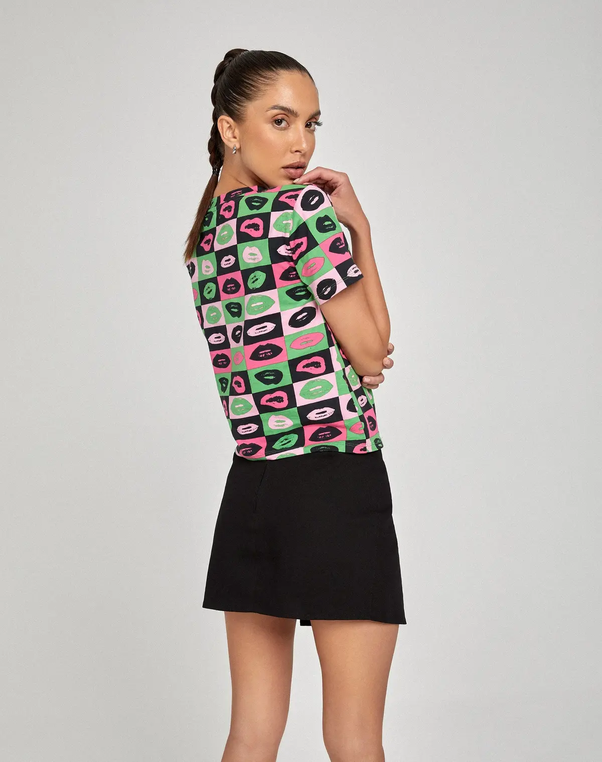 Tiona Top In Lips Green 3