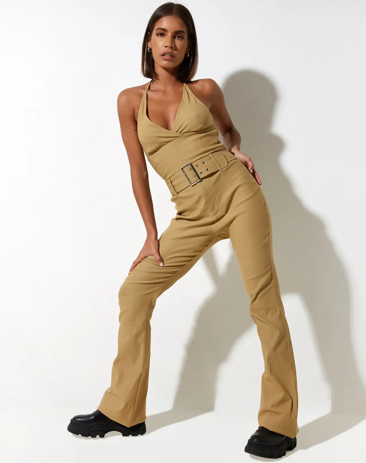 Zocha Flare Trouser In Tailoring Putty 1