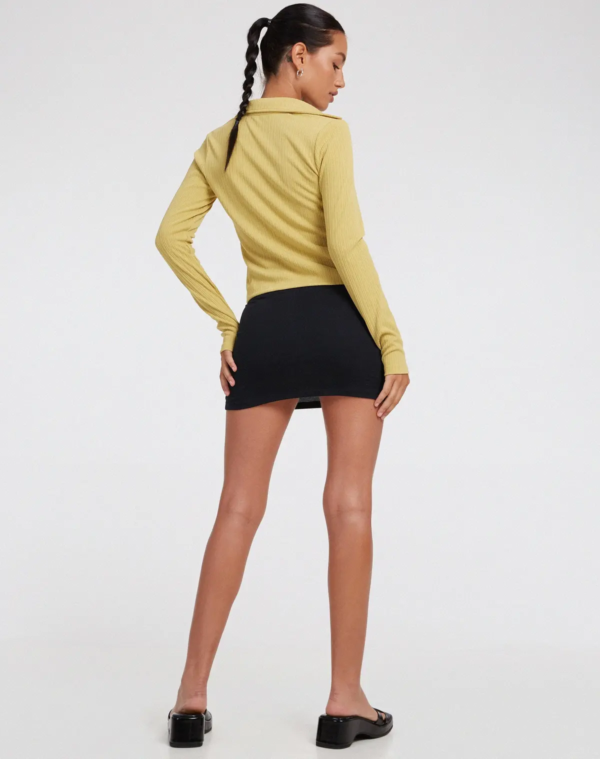 Ruix Long Sleeve Top In Jersey Plise Mustard 4
